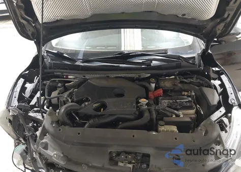 2017 Nissan Sentra Sr Turbo z USA, uszkodzony, nr VIN 3N1CB7AP8HY237545